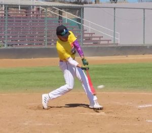 Destaca alumno del SEA Cobach como promesa del beisbol